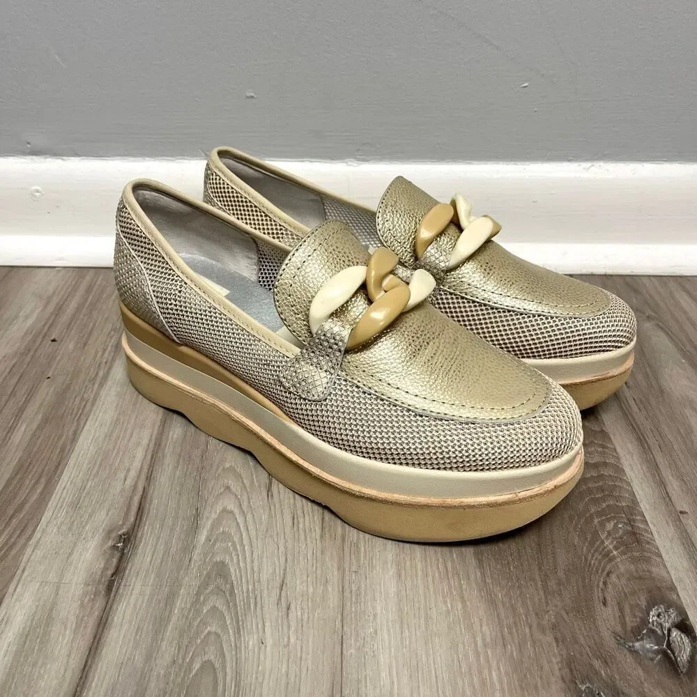 Dolce Vita Loafers Women’s 8.5 Jaksen Beige Tan and Gold Mesh Platform Slip On